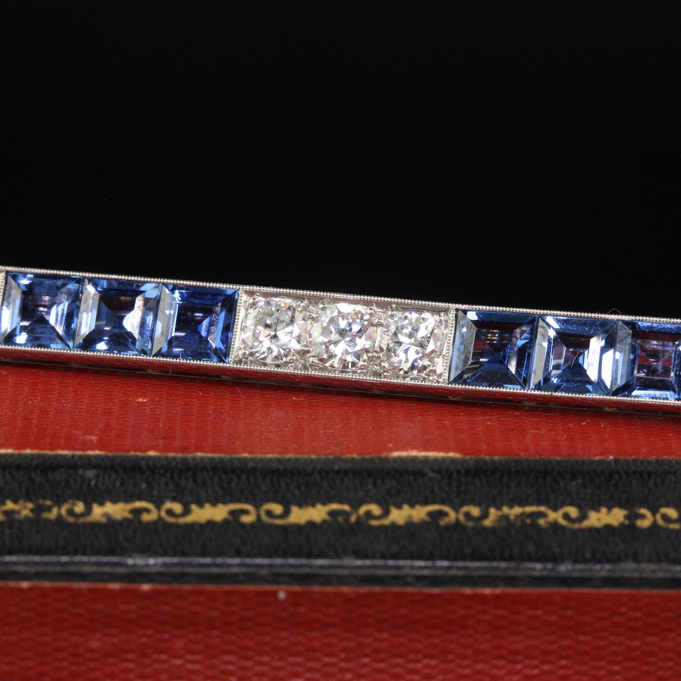 Antique Art Deco Platinum Yogo Gulch Sapphire Old Euro Diamond Bar Pin - GIA