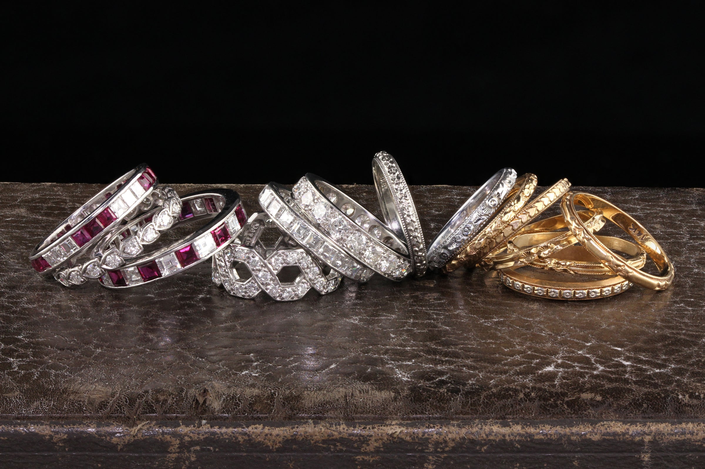 Genuine Wedding Rings :: Diamond Bands 