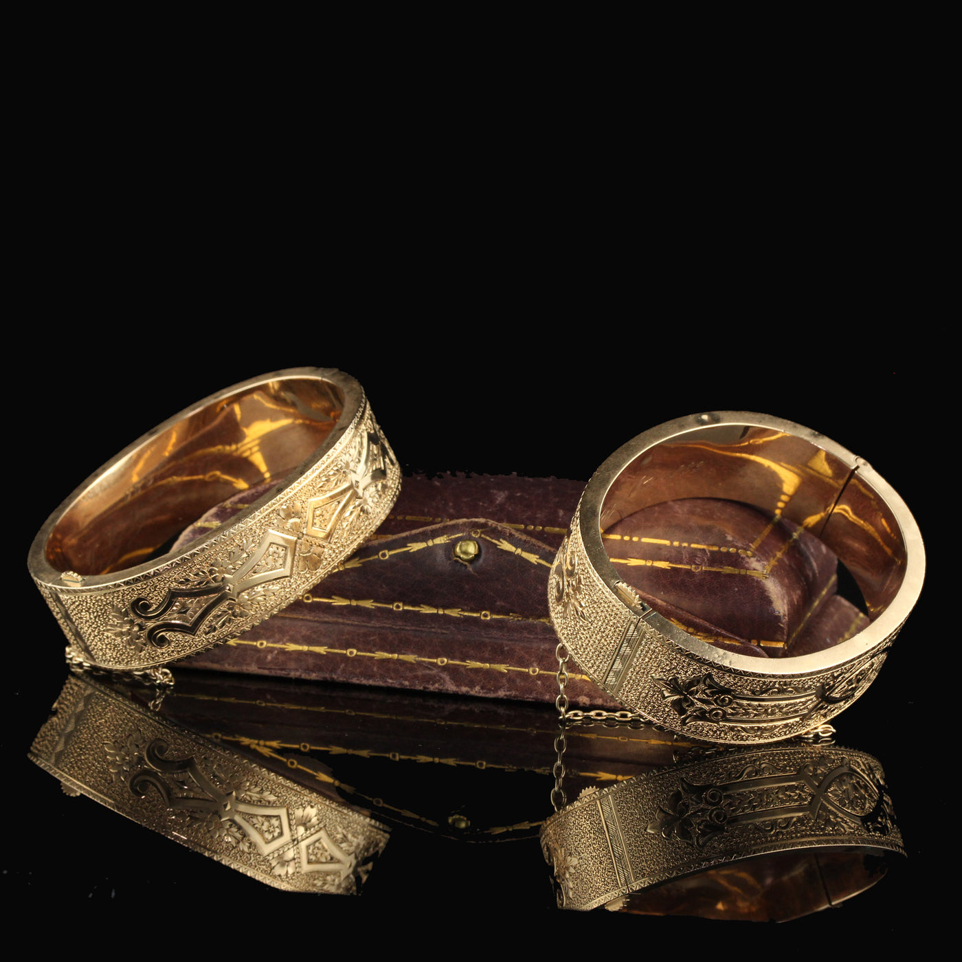 Antique Lac Bracelet With Matte Finish Bangle Set For Women – BANGLES BY  LESHYA