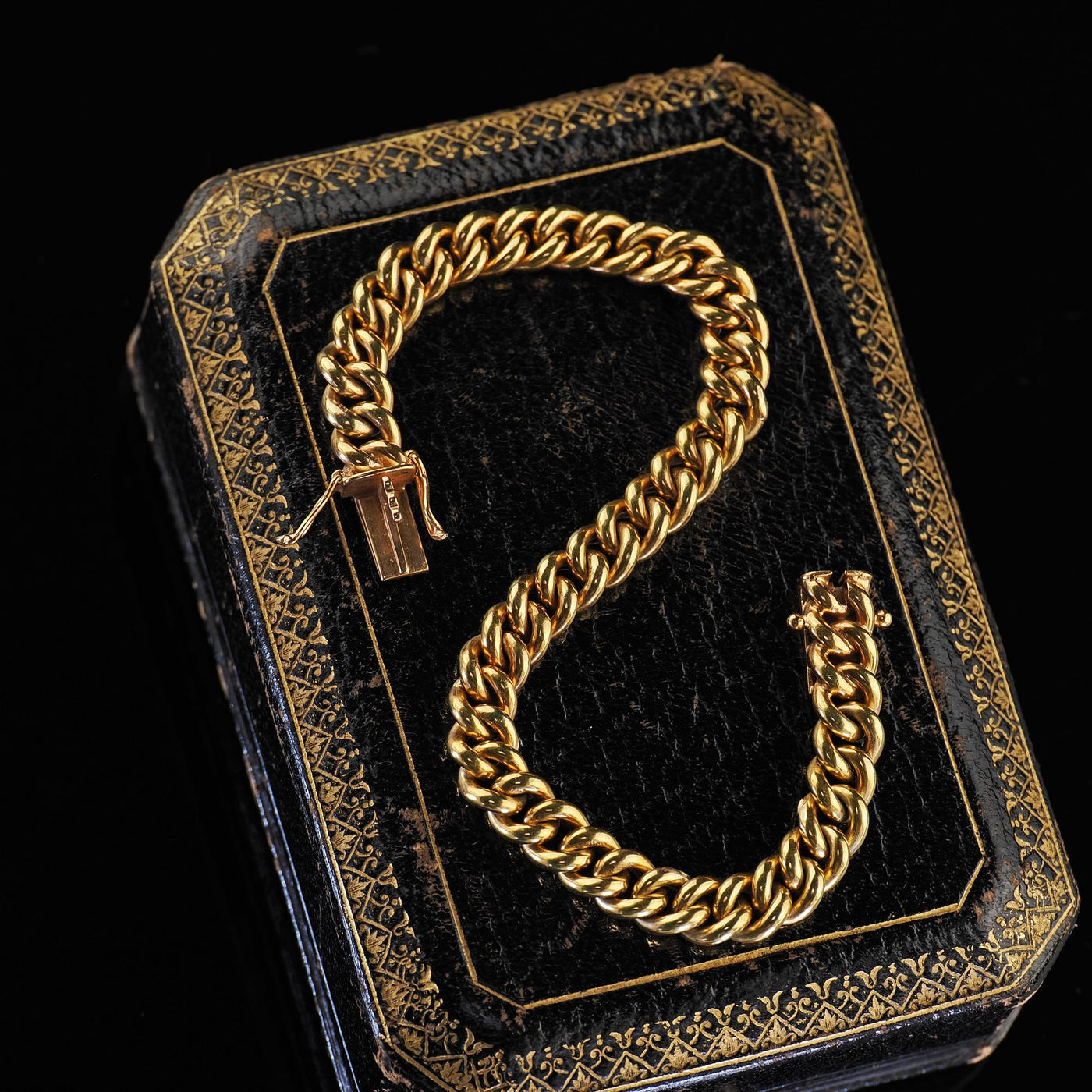 Antique Victorian 8K Yellow Gold Hollow Curb Link Chain Bracelet - 7.5 inches