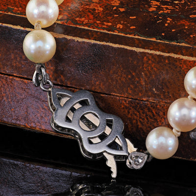 Antique Art Deco Platinum 18K Gold Old Mine Diamond Sapphire Pearl Necklace