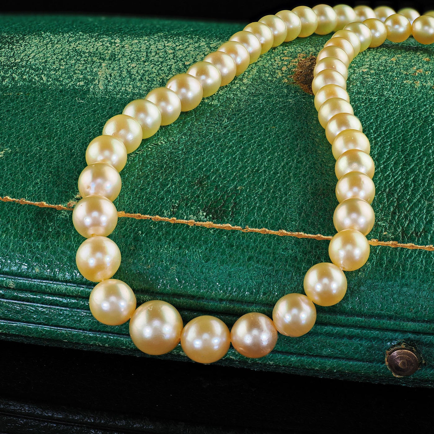 Antique Art Deco Platinum Saltwater Akoya Graduated Pearl Necklace - GIA