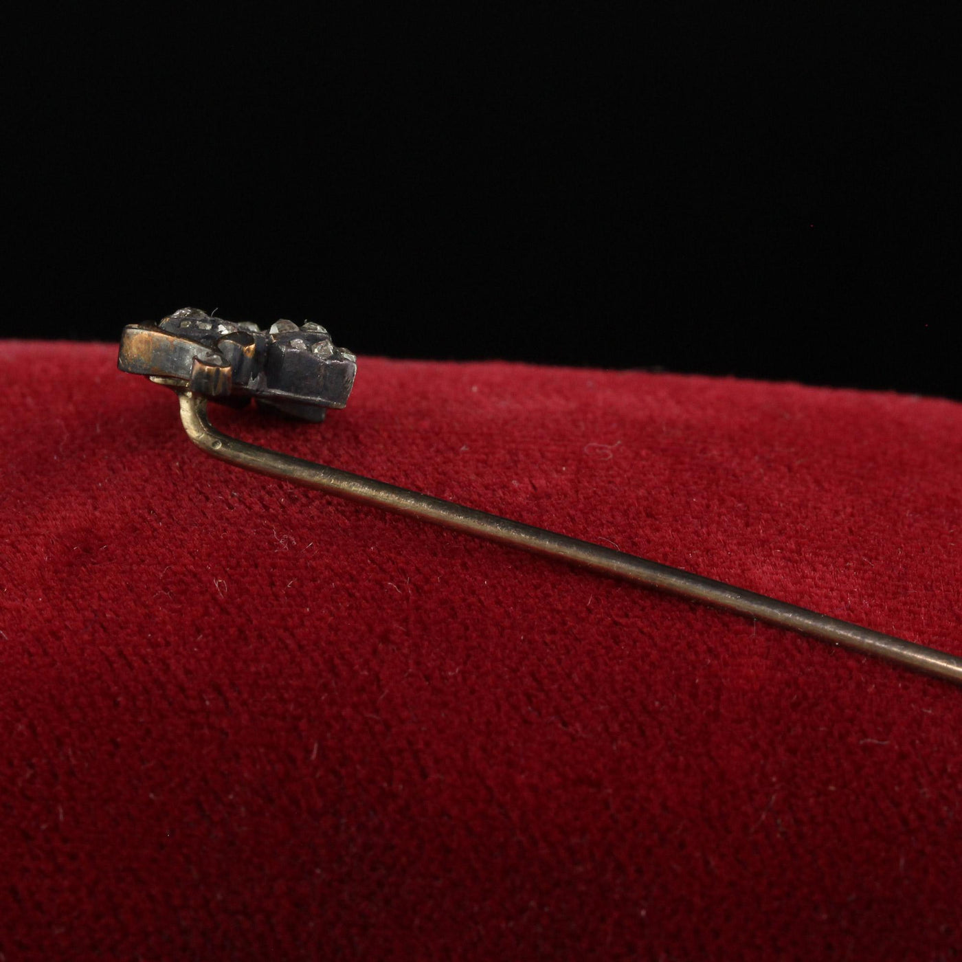 Antique Georgian 10K Yellow Gold Silver Top Diamond Floral Stick Pin