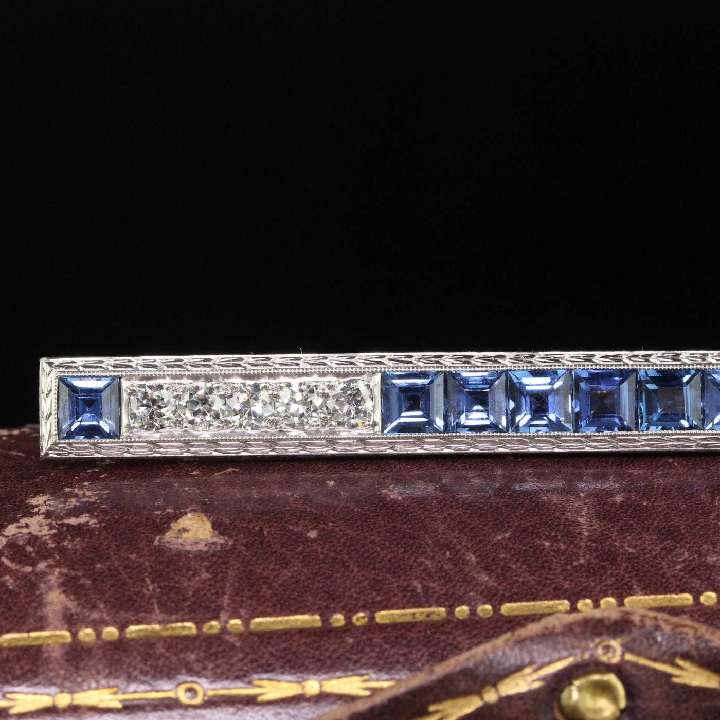 Antique Art Deco Platinum Yogo Gulch Sapphire Old Euro Diamond Bar Pin - GIA