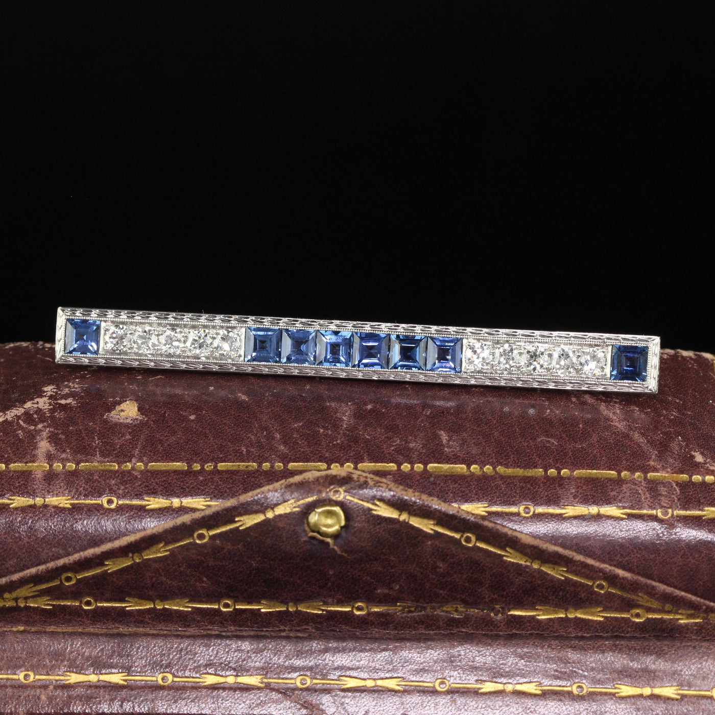 Antique Art Deco Platinum Yogo Gulch Sapphire Old Euro Diamond Bar Pin - GIA