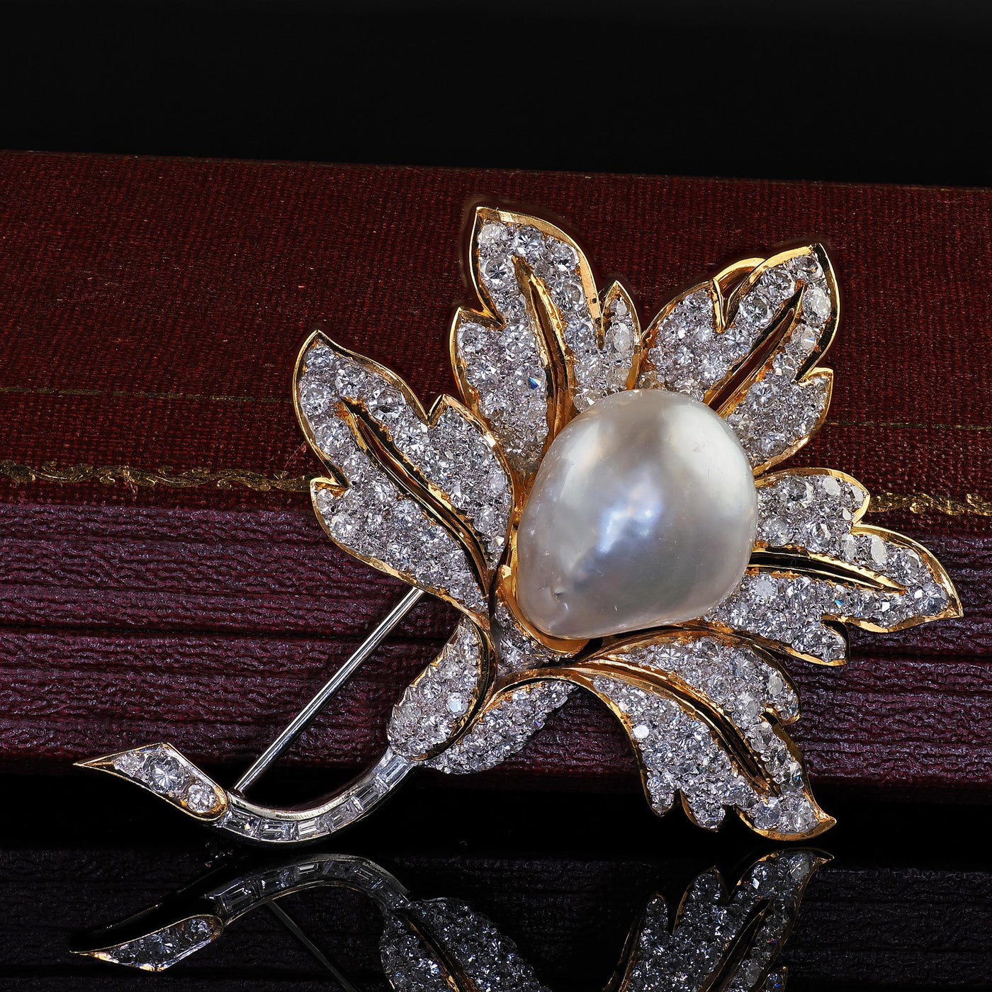 Vintage Retro 18K Two Tone Gold Diamond and Pearl Leaf Pin and Pendant