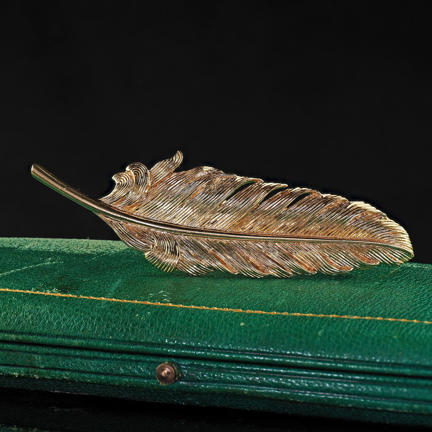 Vintage Estate Tiffany and Co 14K Solid Yellow Gold Feather Brooch Pin
