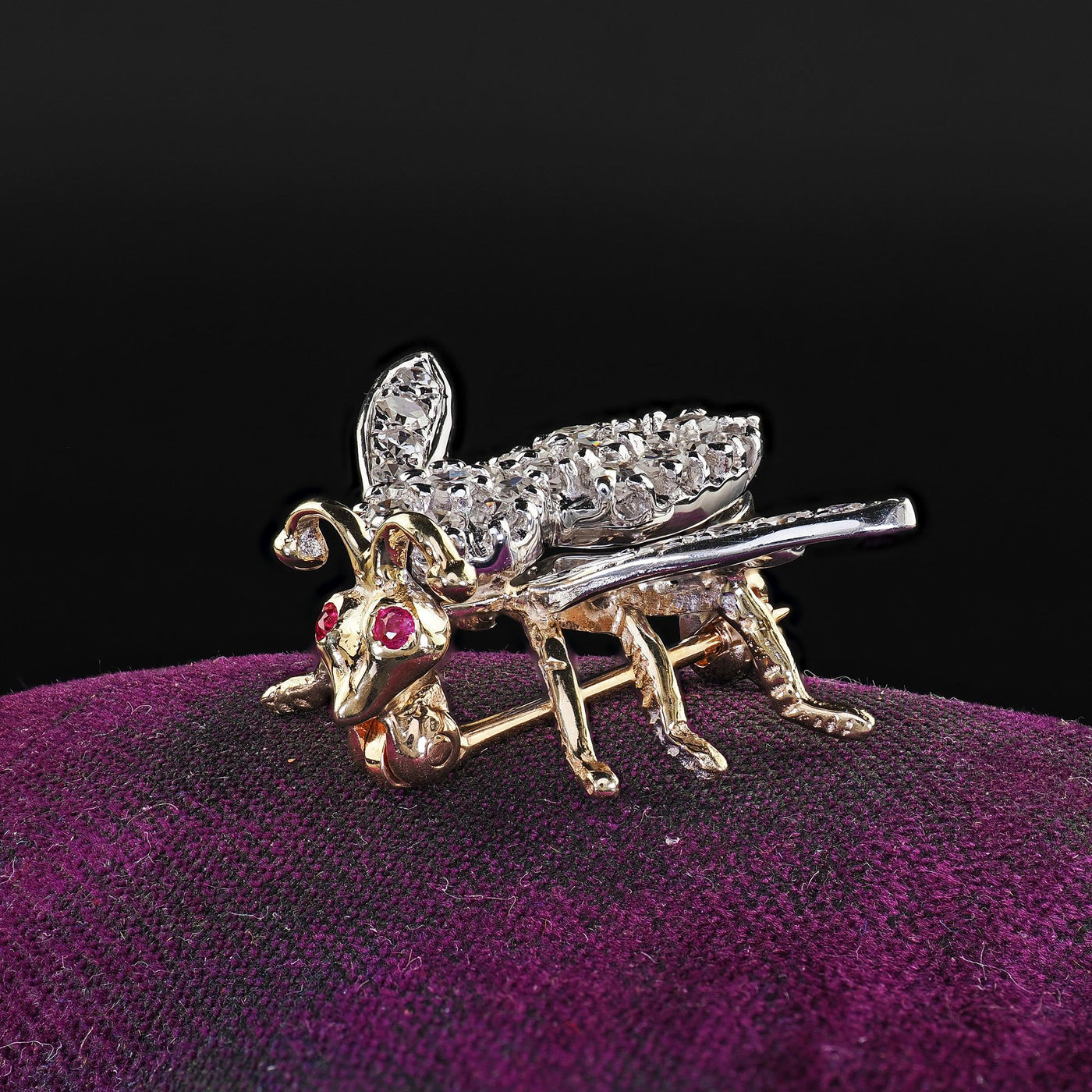 Vintage Estate 14K Two Tone Gold Single Cut Diamond Bee Pin Brooch