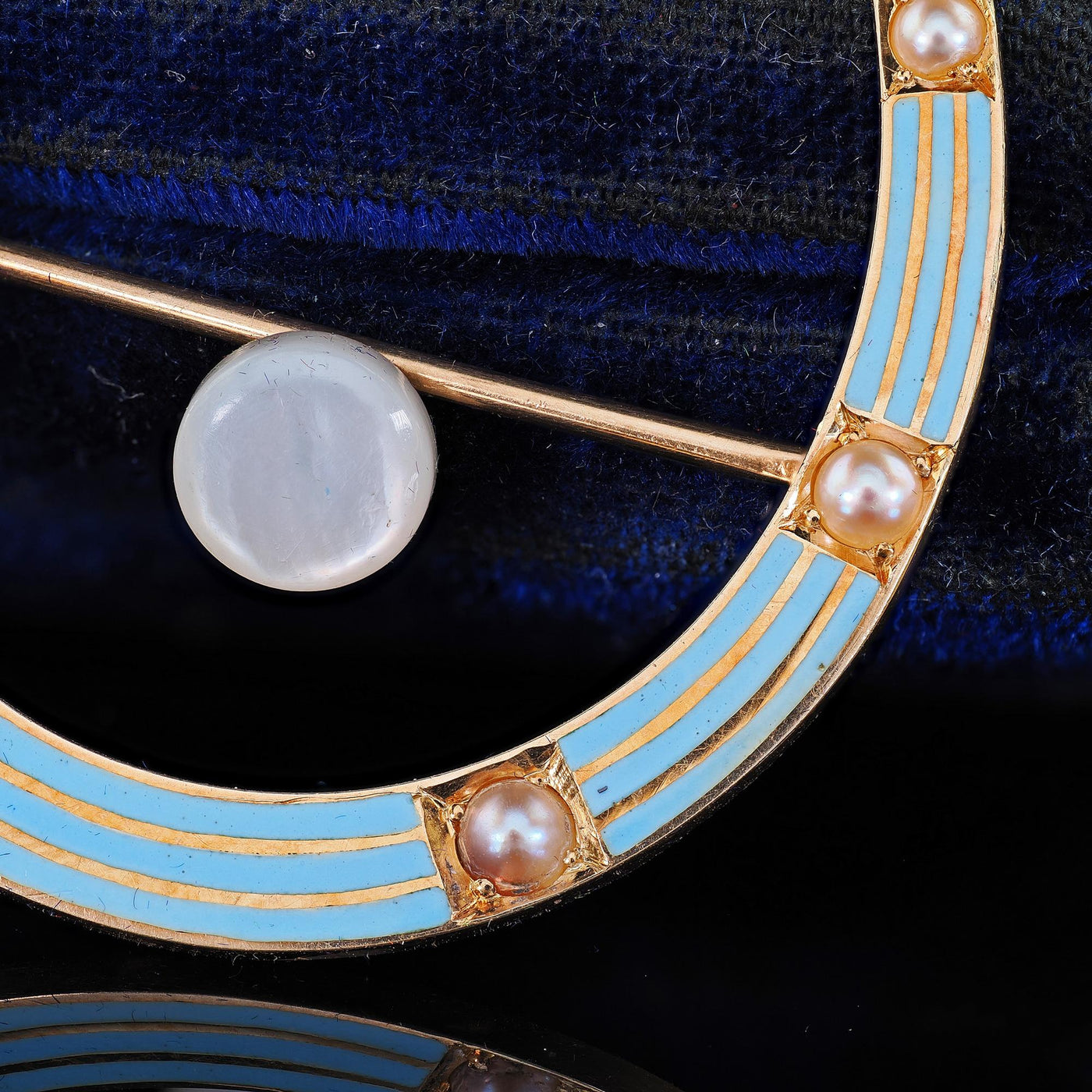 Antique Art Deco 14K Yellow Gold Baby Blue Enamel and Pearl Horseshoe Pin