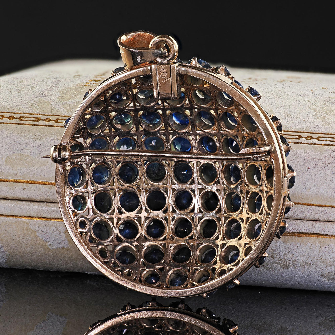 Vintage Estate 10K Yellow Gold Natural Sapphire Domed Pin and Pendant