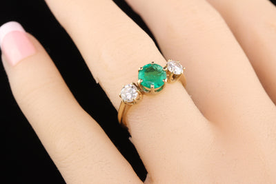 Vintage Retro 14K Yellow Gold Emerald and Diamond Three Stone Ring