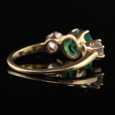 Vintage Retro 14K Yellow Gold Emerald and Diamond Three Stone Ring