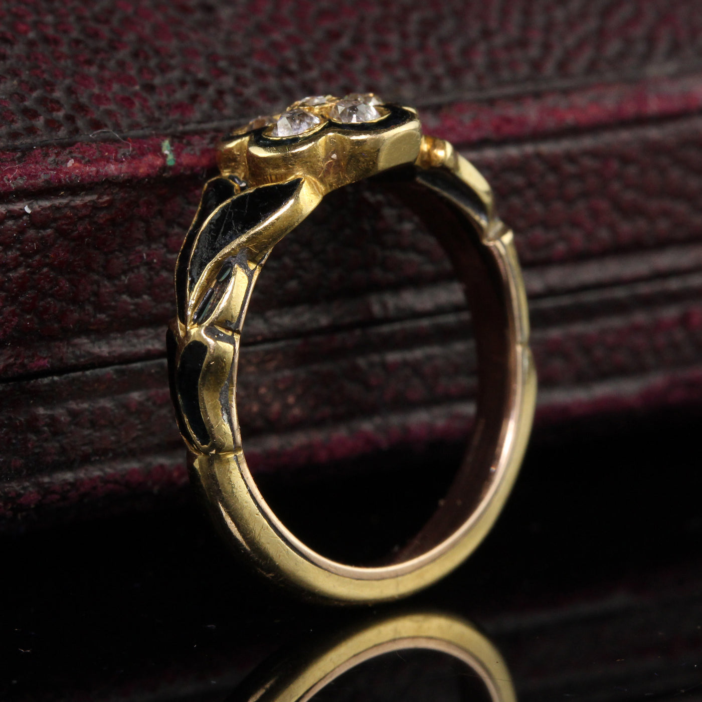 Antique Victorian 18K Yellow Gold Old Mine Cut Diamond Black Enamel Flower Ring