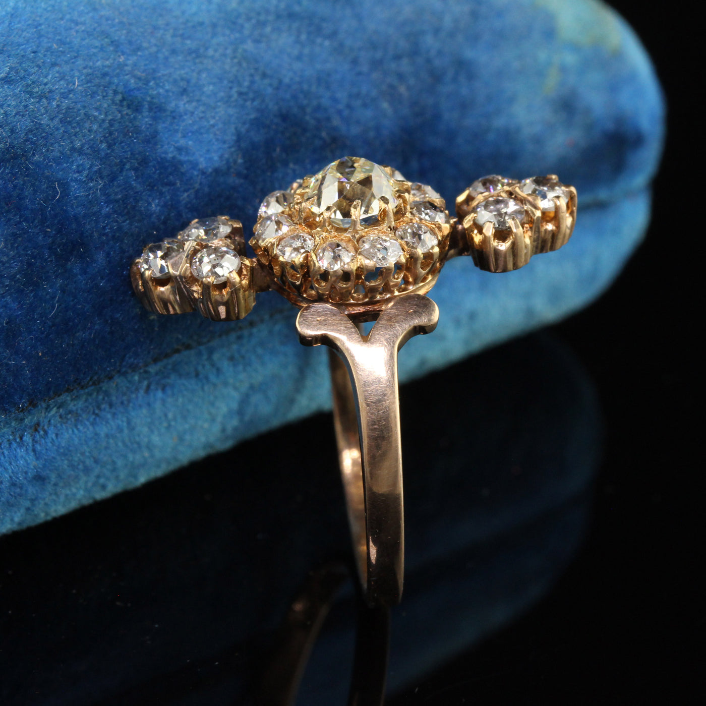 Antique Victorian 18K Yellow Gold Old Mine Cut Diamond Cluster Cocktail Ring