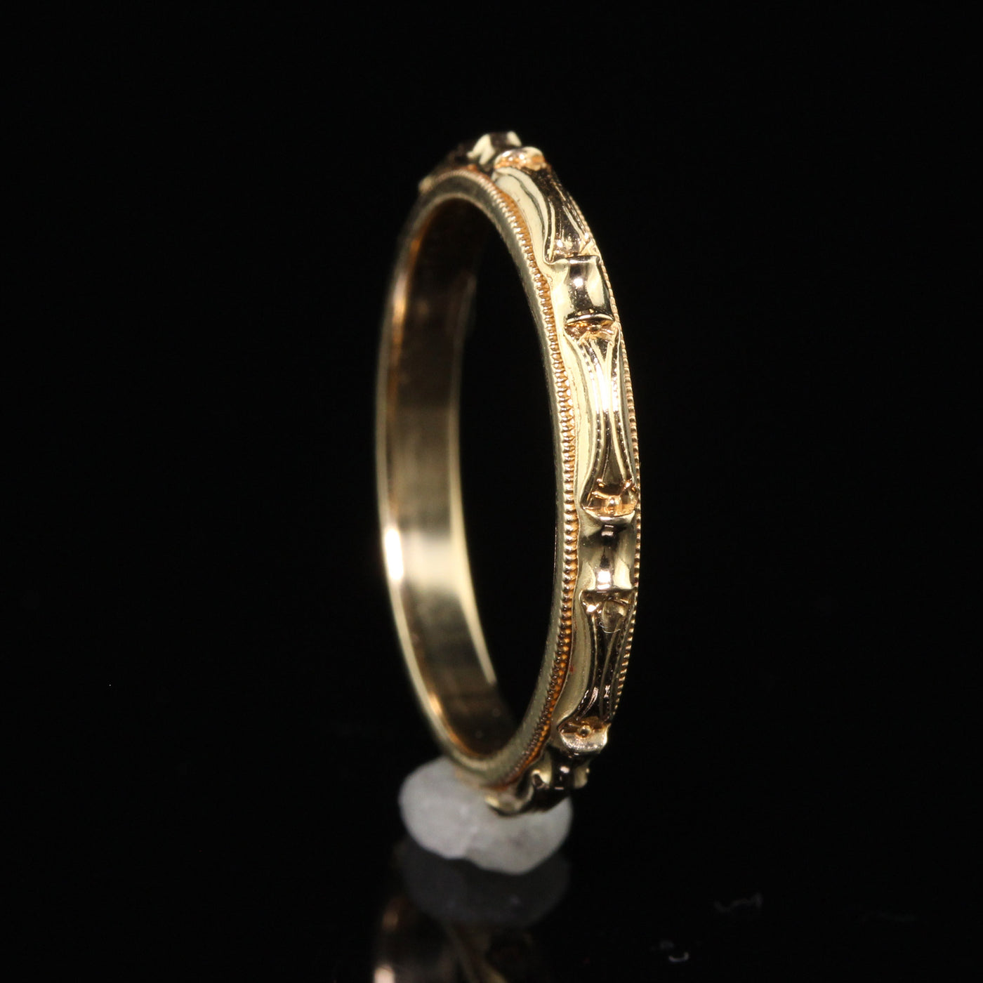 Antique Art Deco Art Carved 14K Yellow Gold Engraved Wedding Band - Size 5