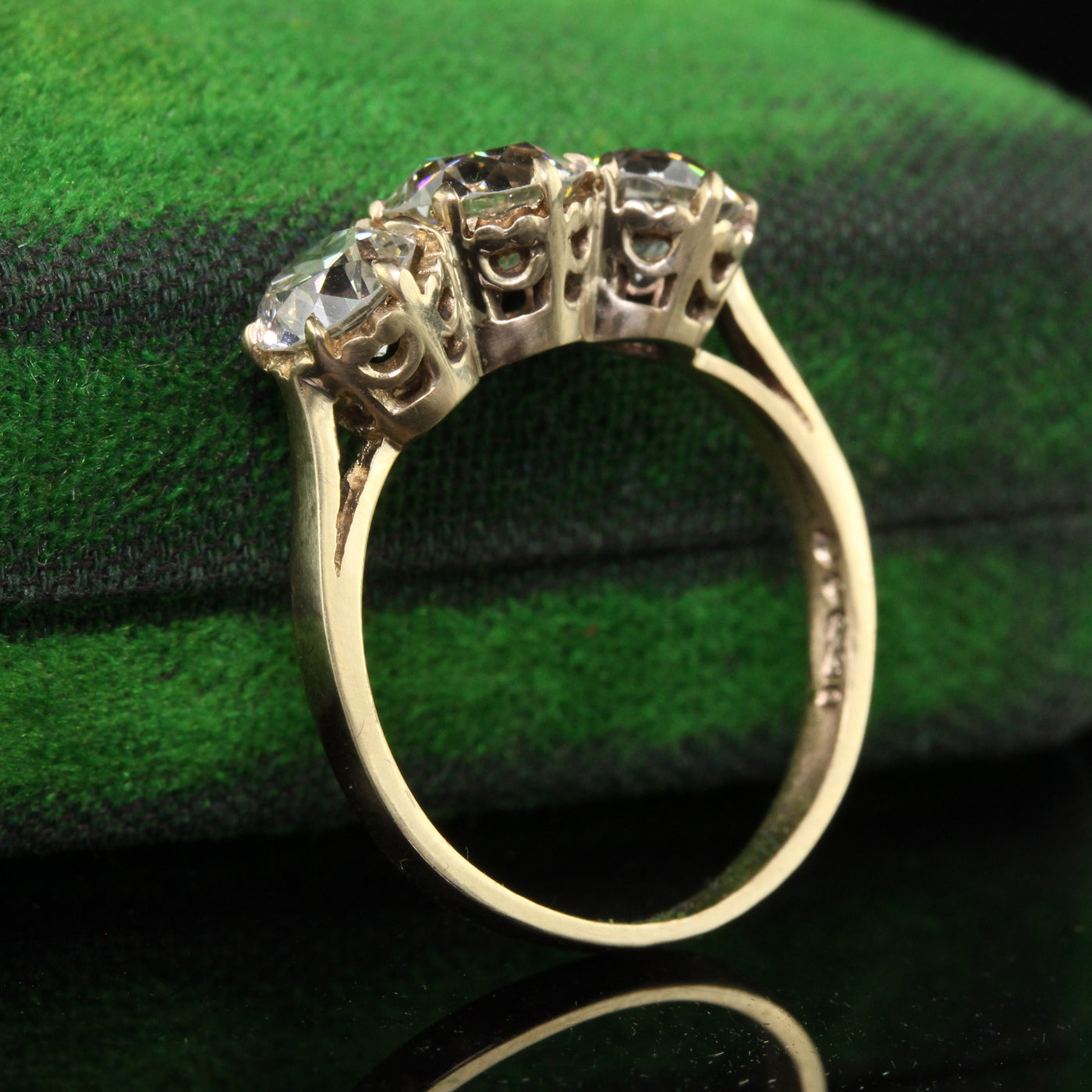 Antique Art Deco 9K Yellow Gold Old Euro Diamond Three Stone Engagement Ring - GIA