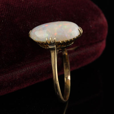 Antique Art Deco 18K Yellow Gold Natural Cabochon Opal Filigree Ring