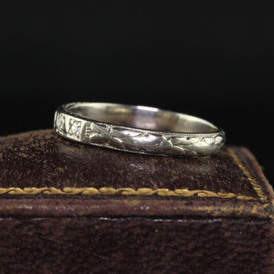 Antique Art Deco 18K White Gold Engraved Diamond Wedding Band - Size 5 3/4