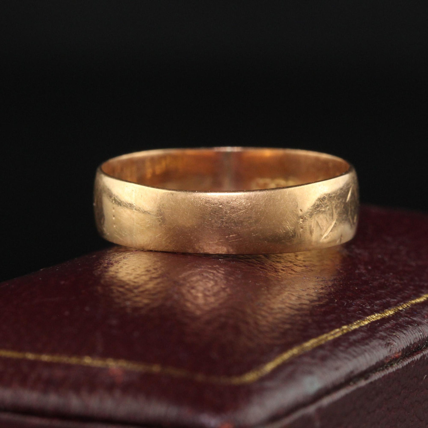 Antique Art Deco English 18K Yellow Gold Classic Wedding Band - Size 6 1/4