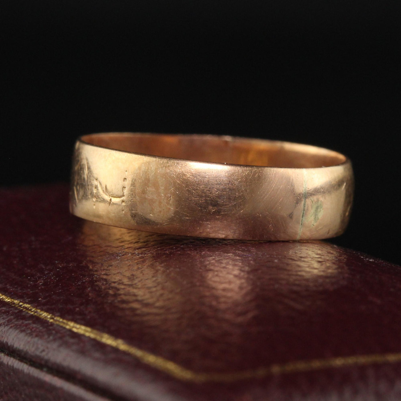 Antique Art Deco English 18K Yellow Gold Classic Wedding Band - Size 6 1/4