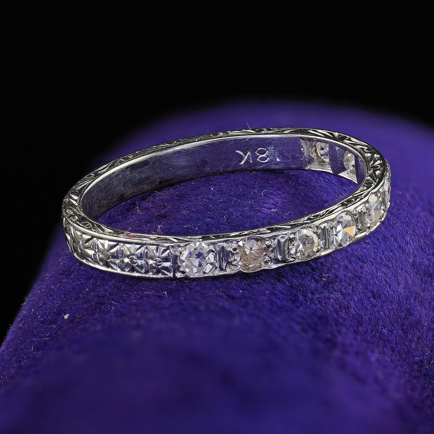 Antique Art Deco 18K White Gold Single Cut Diamond Engraved Wedding Band