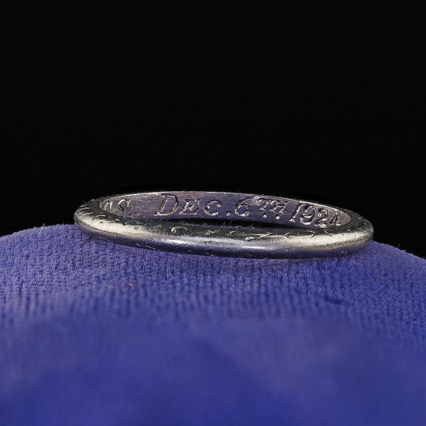 Antique Art Deco Platinum Engraved Wedding Band Circa 1924 - Size 5 1/4