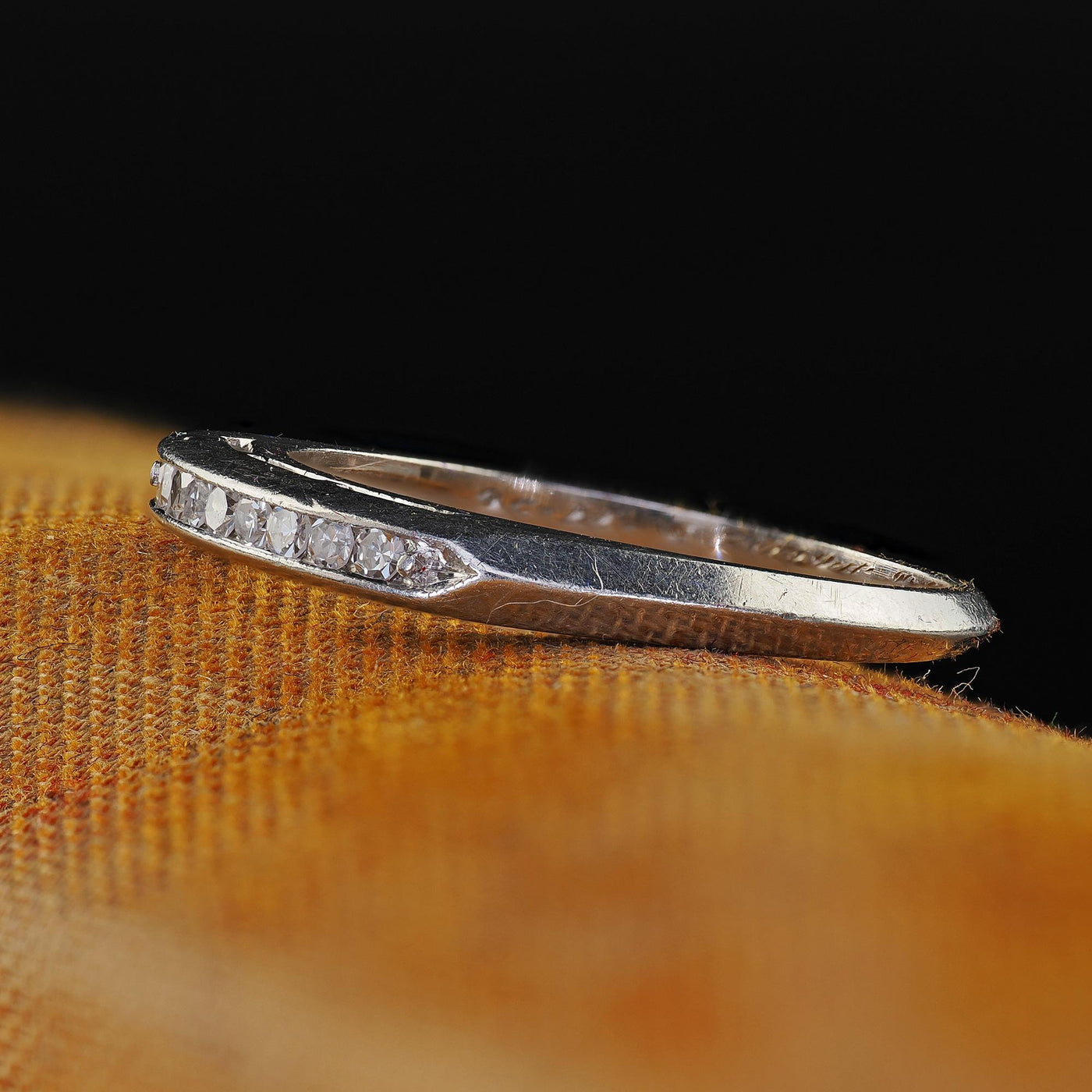 Vintage Retro Platinum Single Cut Diamond Engraved Wedding Band - Size 6 1/4