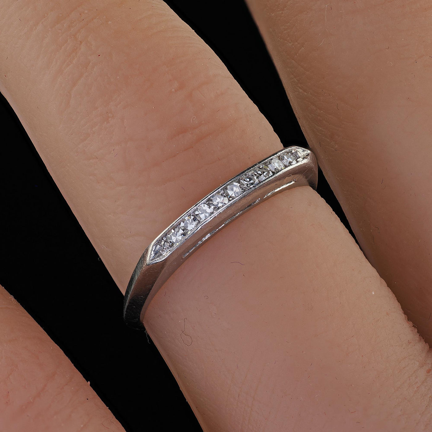 Vintage Retro Platinum Single Cut Diamond Engraved Wedding Band - Size 6 1/4