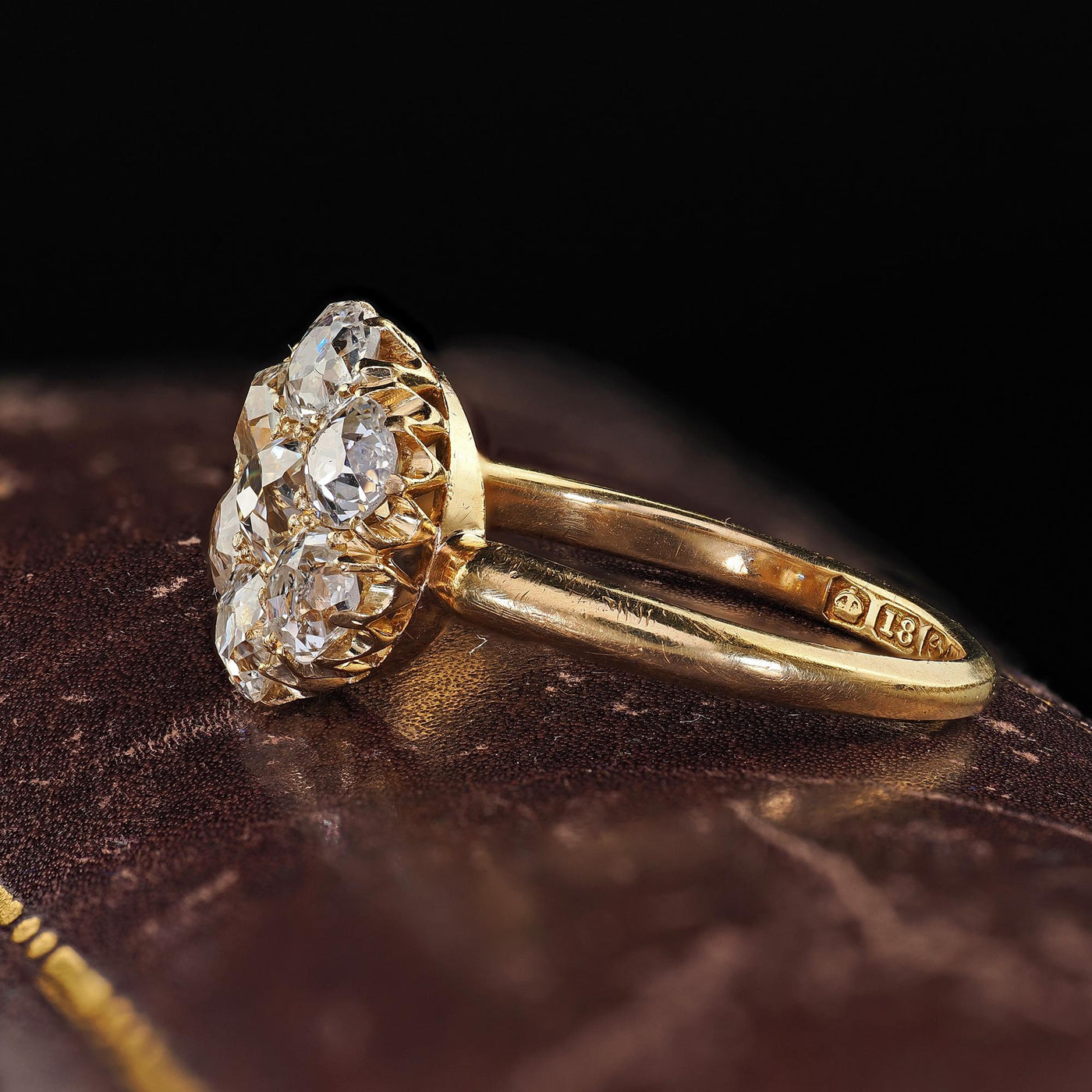 Antique English Art Deco 18K Yellow Gold Old Mine Diamond Cluster Ring