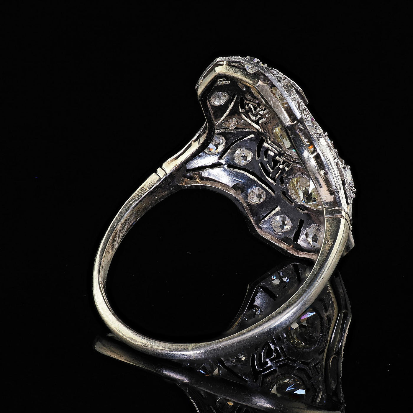 Antique Art Deco 14K White Gold Platinum Old Euro Diamond Filigree Shield Ring