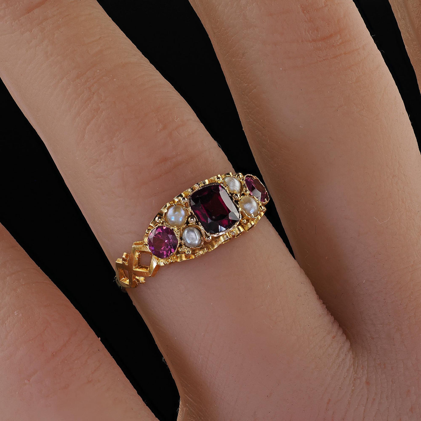 Antique English 15K Yellow Gold Rhodolite Garnet and Pearl Ring