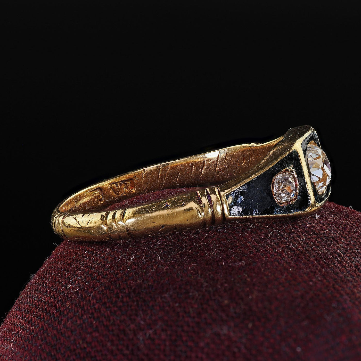 Antique Victorian 18K Yellow Gold Old Mine Diamond Enamel Three Stone Ring