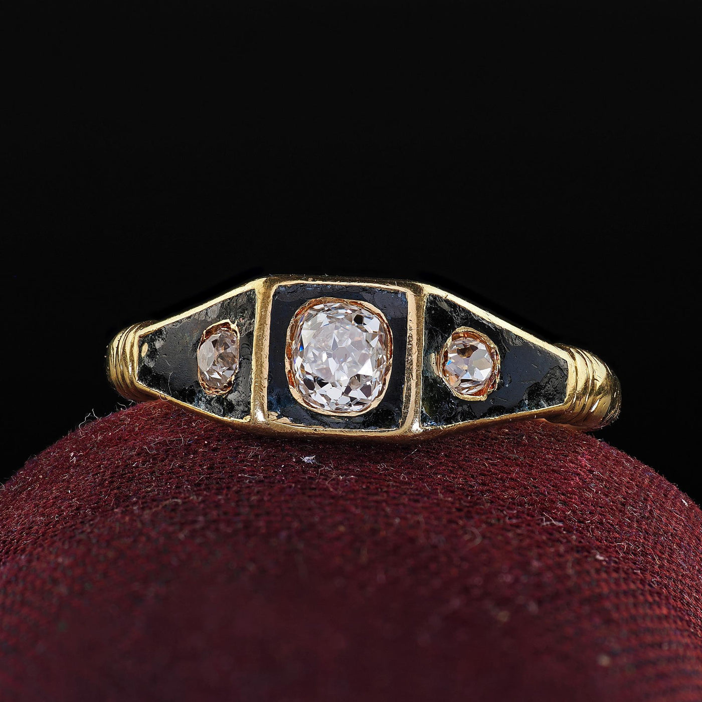 Antique Victorian 18K Yellow Gold Old Mine Diamond Enamel Three Stone Ring