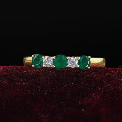 Vintage Estate Tiffany and Co 18K Yellow Gold Diamond and Emerald Band Ring
