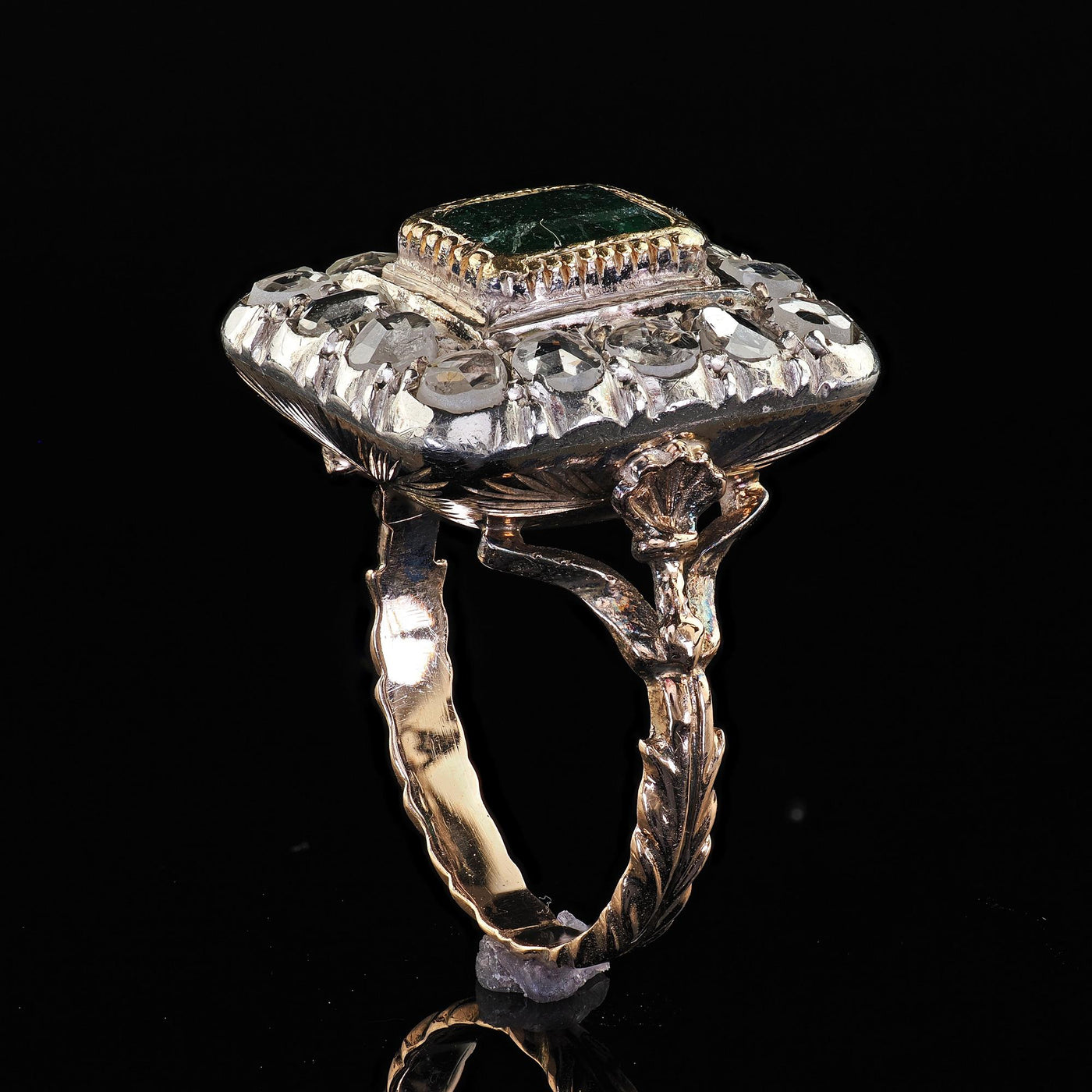 Antique Victorian 12K Yellow Gold Rose Cut Diamond and Emerald Cocktail Ring