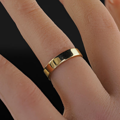 Vintage Retro Tiffany and Co 18K Yellow Gold Engraved Wedding Band - Size 5
