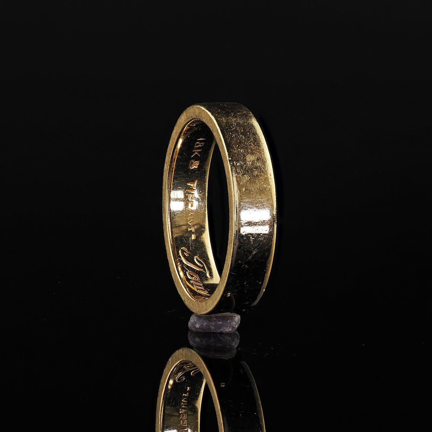 Vintage Retro Tiffany and Co 18K Yellow Gold Engraved Wedding Band - Size 5