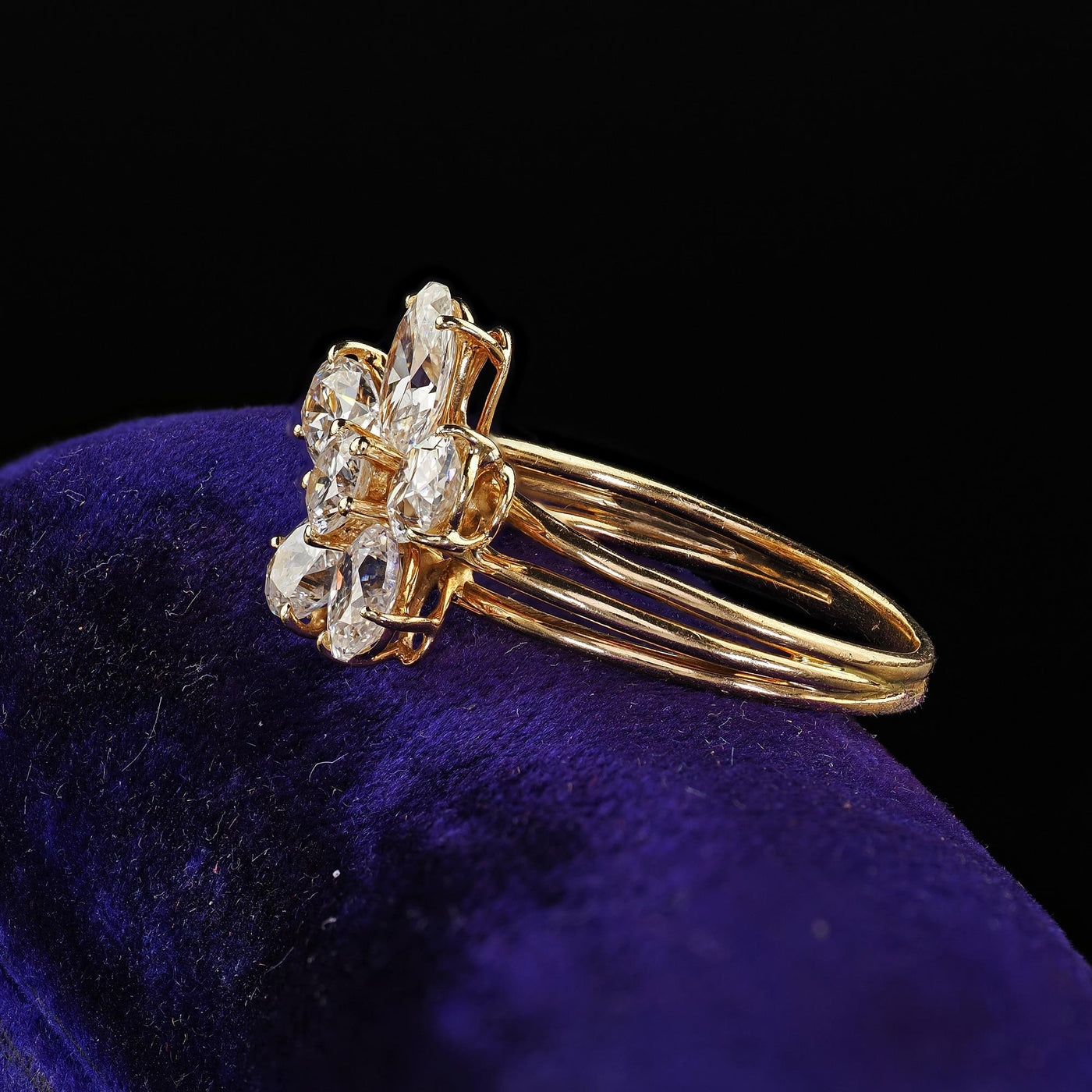 Vintage Retro 18K Yellow Gold Floral Oval Diamond Low Profile Cocktail Ring