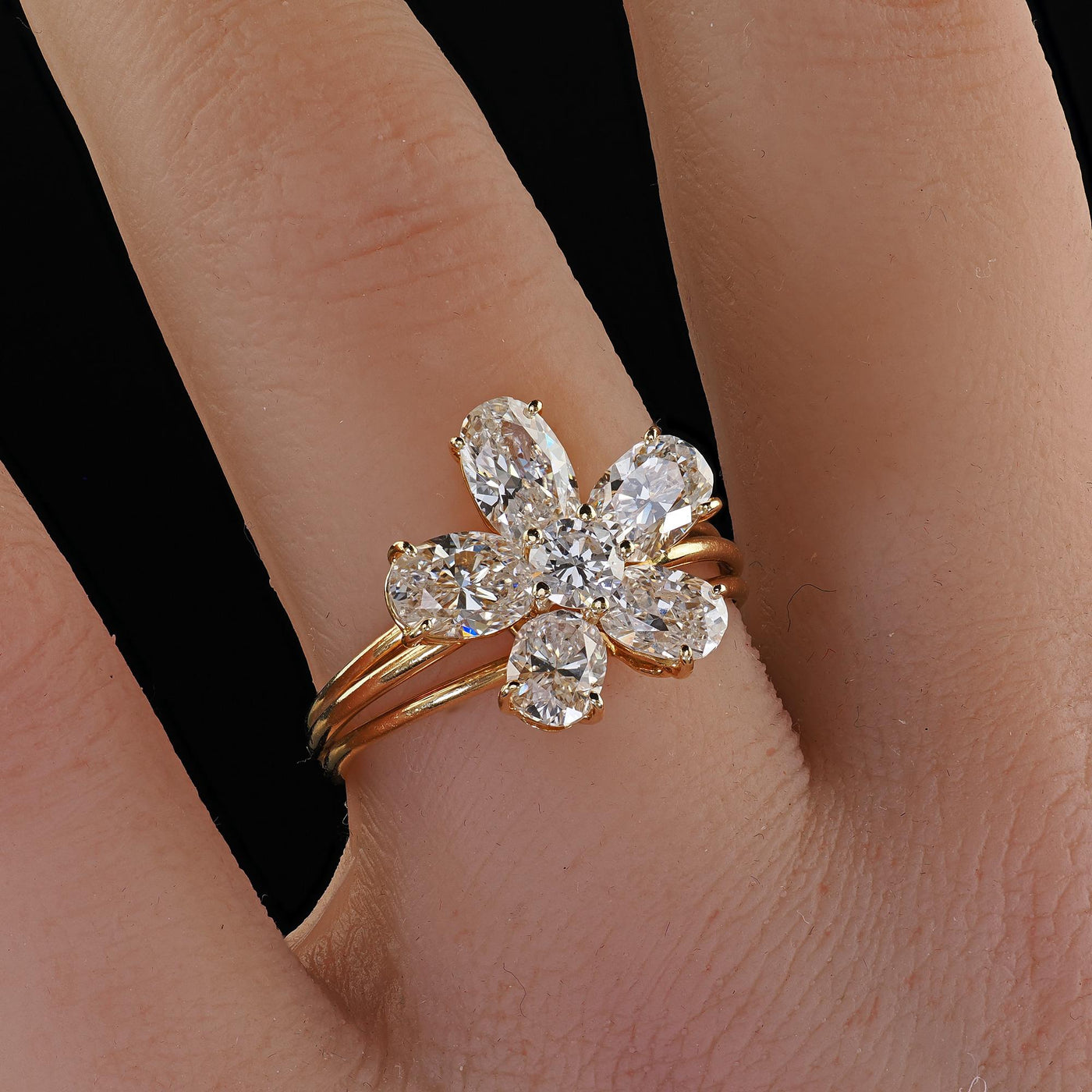 Vintage Retro 18K Yellow Gold Floral Oval Diamond Low Profile Cocktail Ring