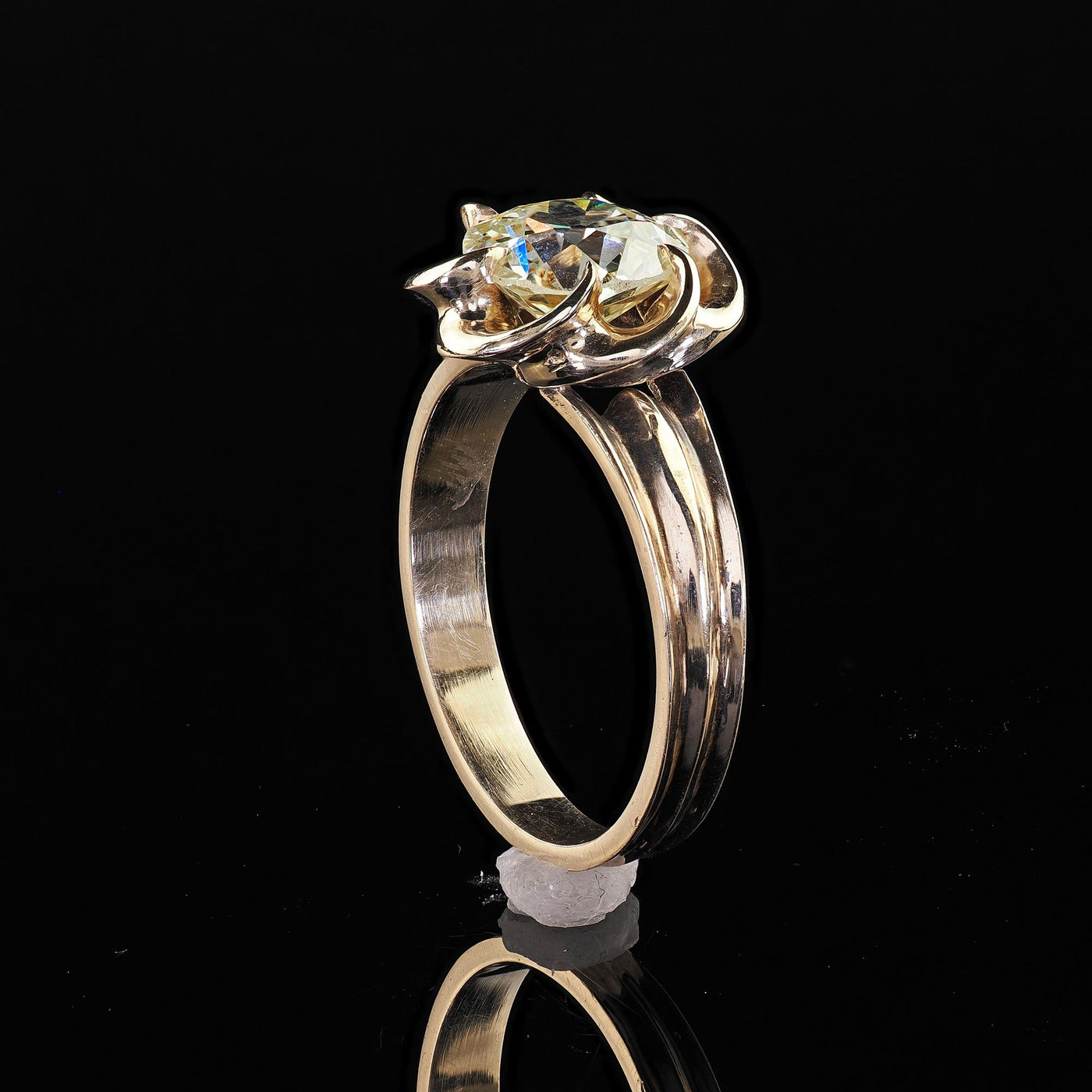 Vintage Estate 14K Yellow Gold Old Euro Cut Diamond Floral Engagement Ring - GIA