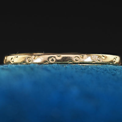 Antique Art Deco 18K Yellow Gold Thin Classic Engraved Wedding Band - Size 6 1/4