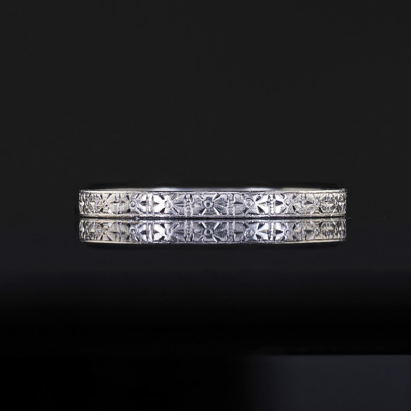 Antique Platinum J. R. Wood and Sons Engraved Wedding Band Ring - Size 6 1/2