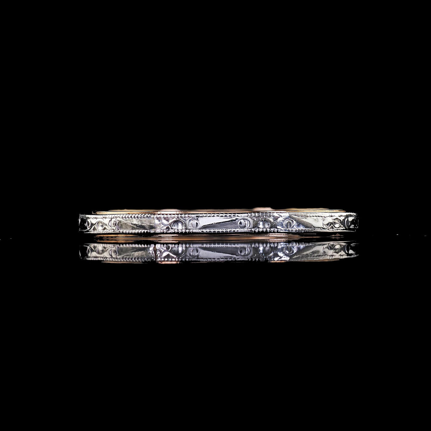 Antique Art Deco 14K Gold and Platinum Engraved Wedding Band Ring - Size 6 3/4