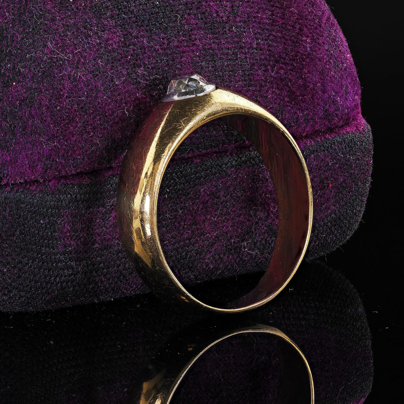 Antique Art Deco 18K Yellow Gold Platinum Old Mine Diamond Bezel Set Ring