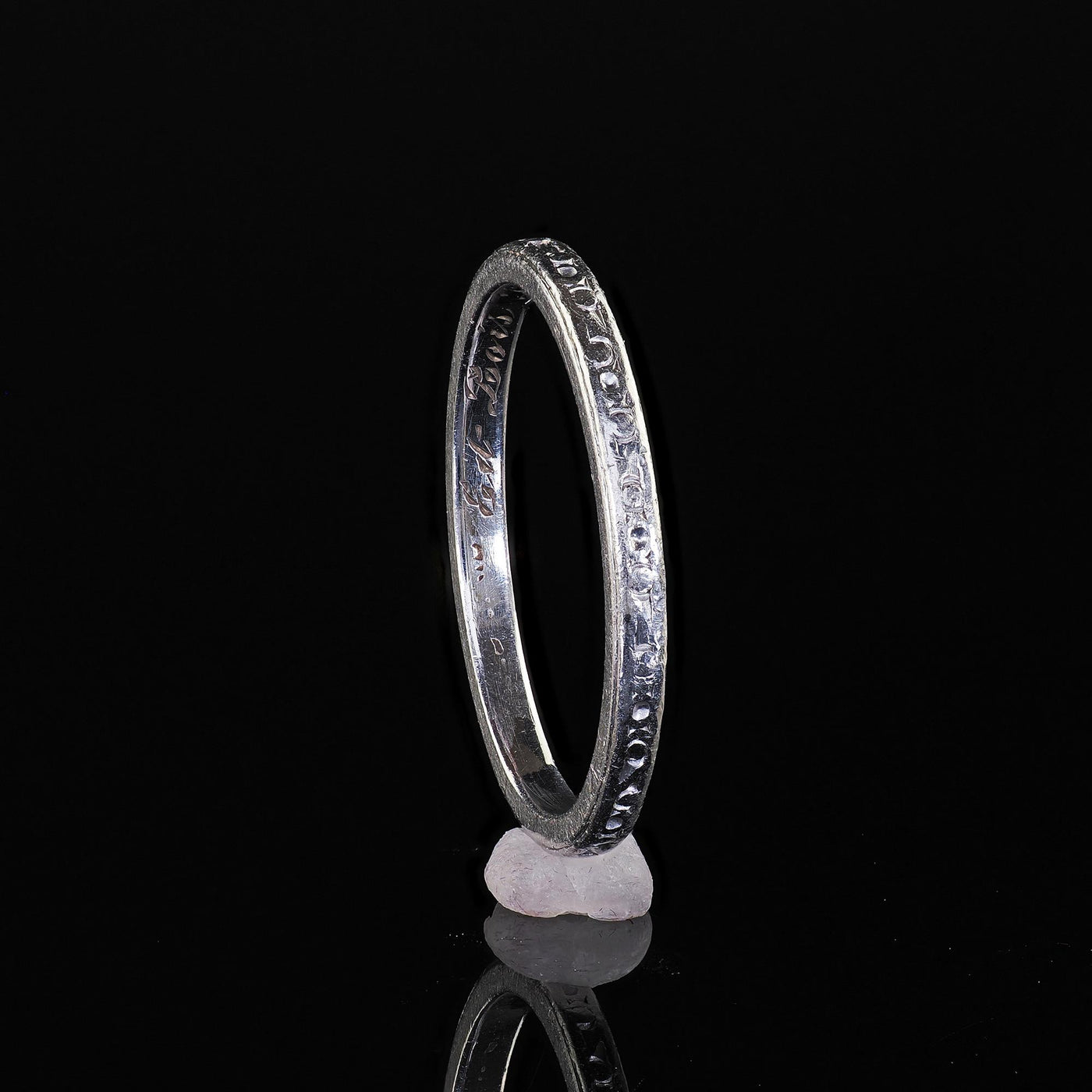 Vintage Retro Platinum Classic Engraved Wedding Band Ring - 5 1/4