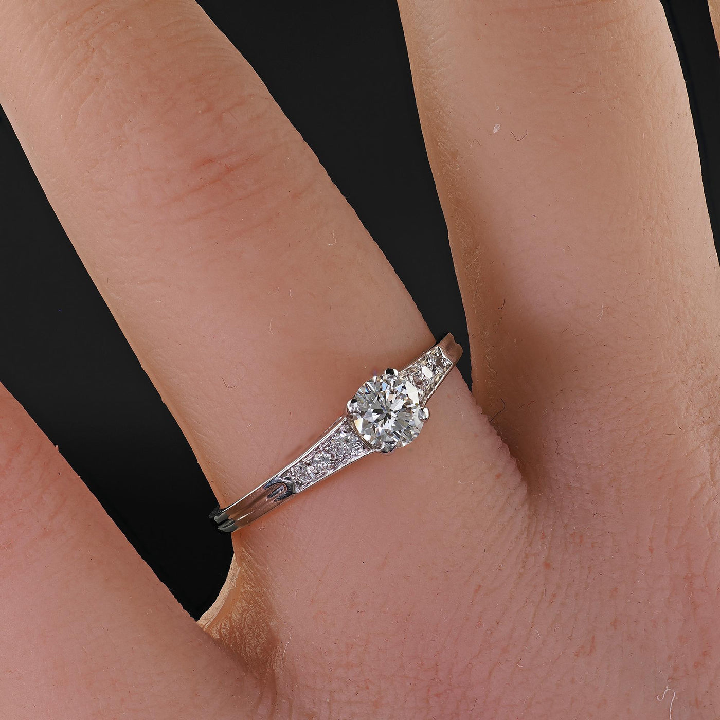 Vintage Retro Tiffany and Co Platinum Diamond Engagement Ring - Size 7 3/4