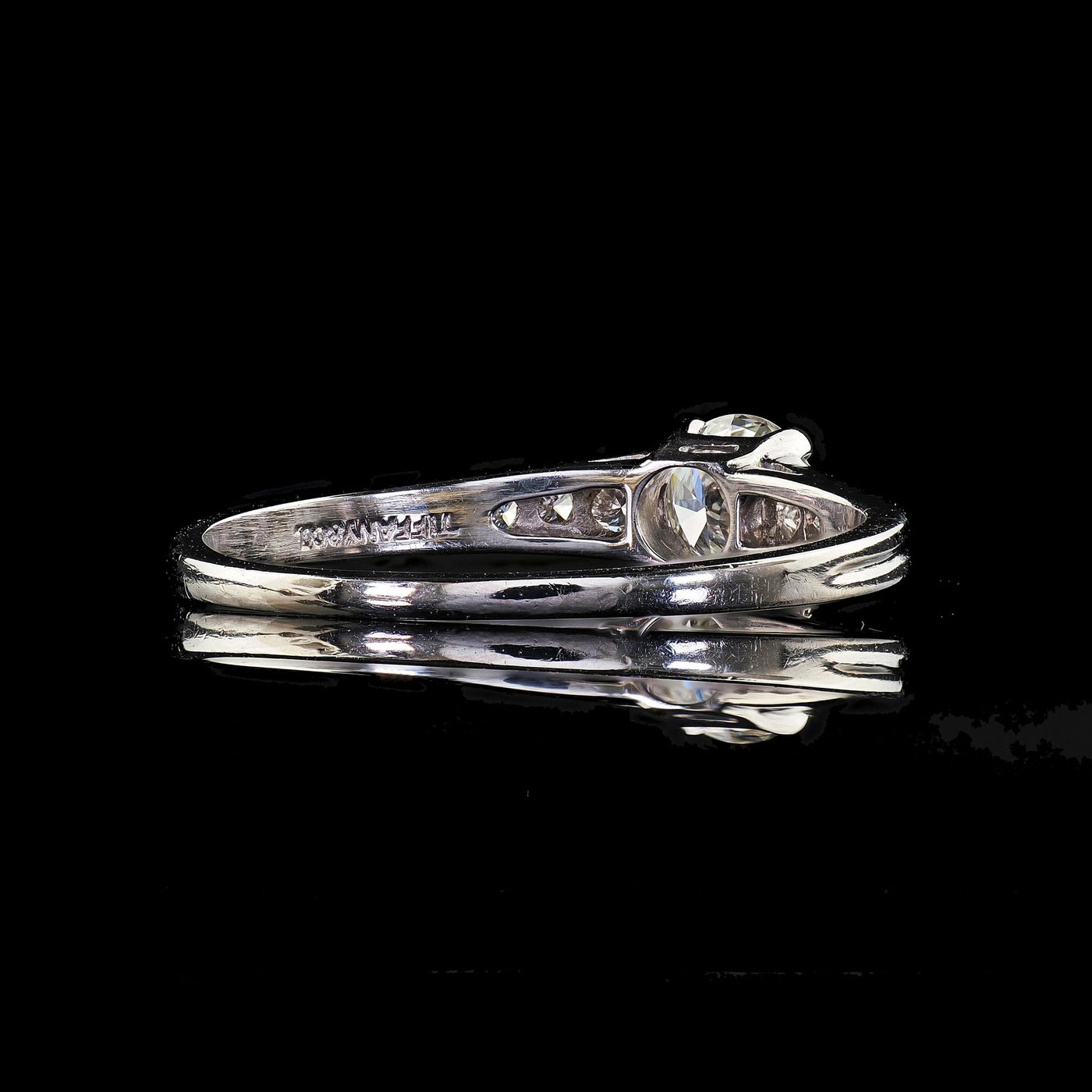 Vintage Retro Tiffany and Co Platinum Diamond Engagement Ring - Size 7 3/4