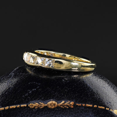 Contemporary 18K Yellow Gold Reclaimed French Cut Diamond Band Ring - Size 6