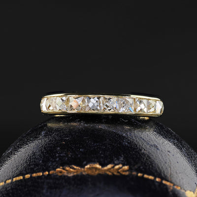Contemporary 18K Yellow Gold Reclaimed French Cut Diamond Band Ring - Size 6