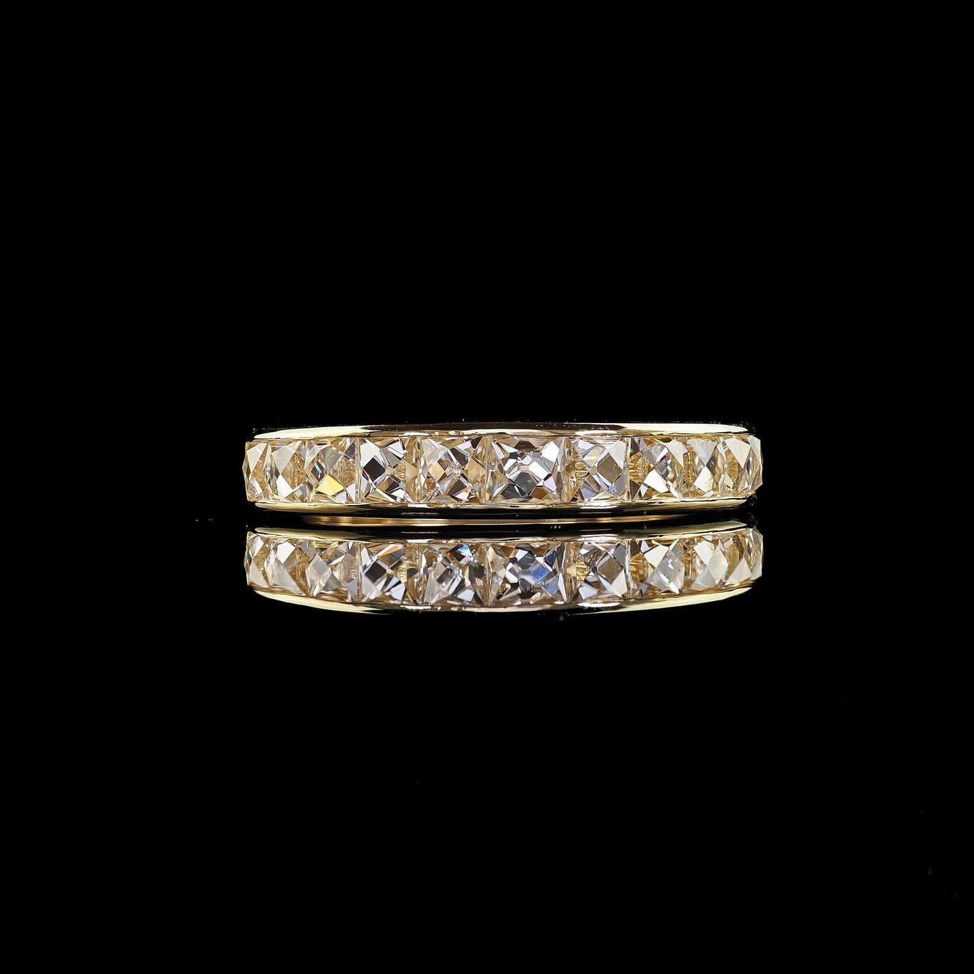 Contemporary 18K Yellow Gold Reclaimed French Cut Diamond Half Band - Size 4